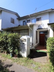 フォステール奈良西大寺店 ■北西に建物がなく陽当たり、通風、眺望良好■平成29年3月リフォーム済(クロス貼替、畳表替、カーペット、洗面台新調、室内、設備機器クリーニング)